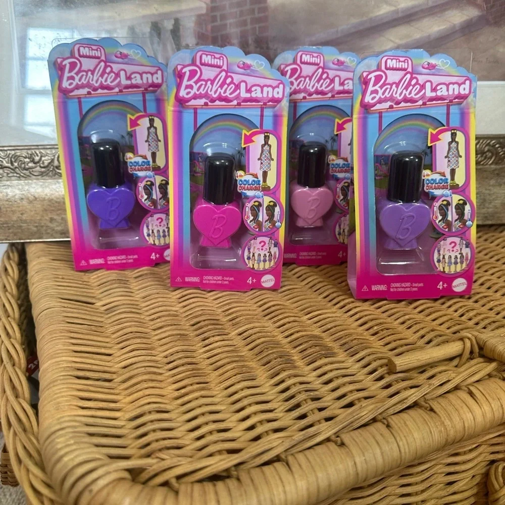 New Barbie Land Lot of 4 Color Change Reveal Mini Doll 1.5